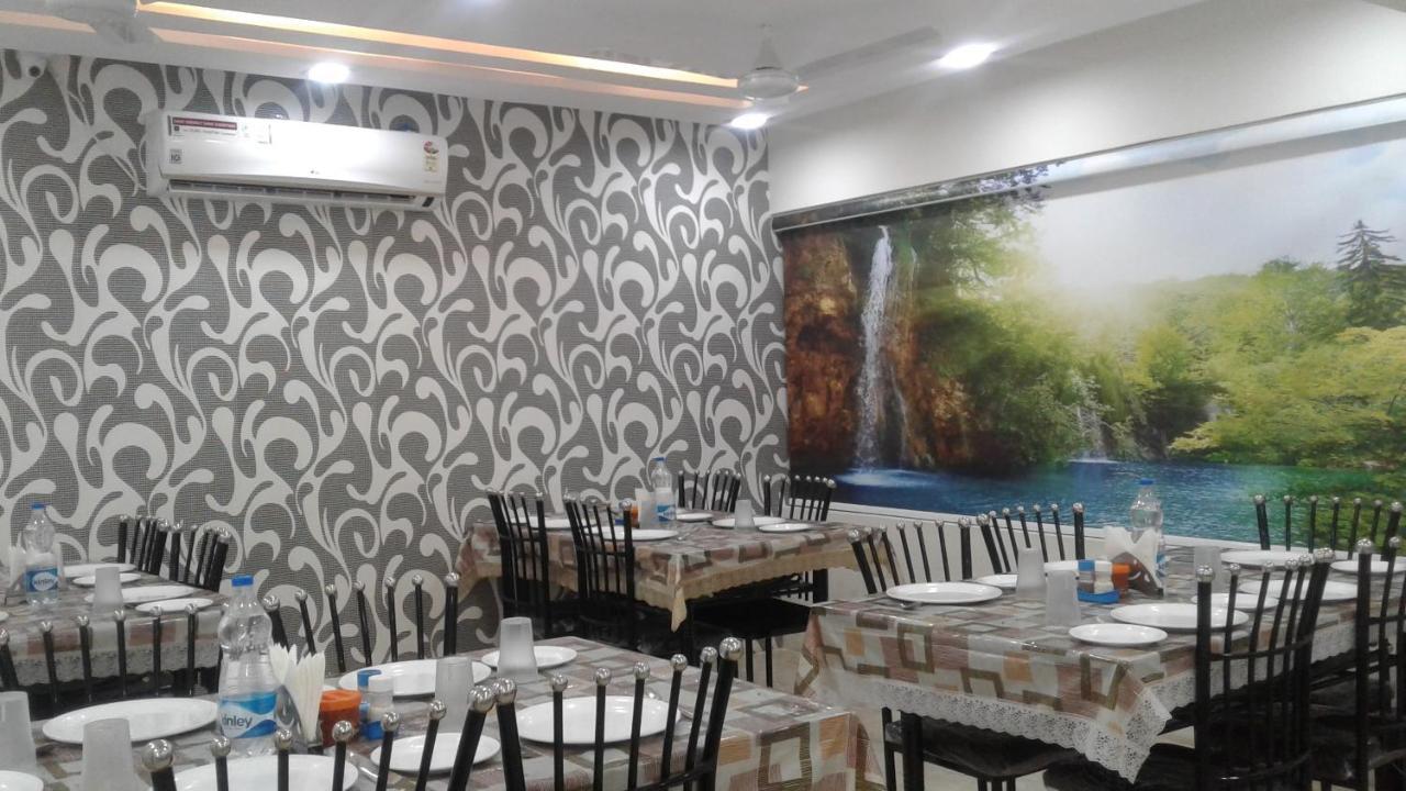 Hotel Nilay Dwārka Dış mekan fotoğraf